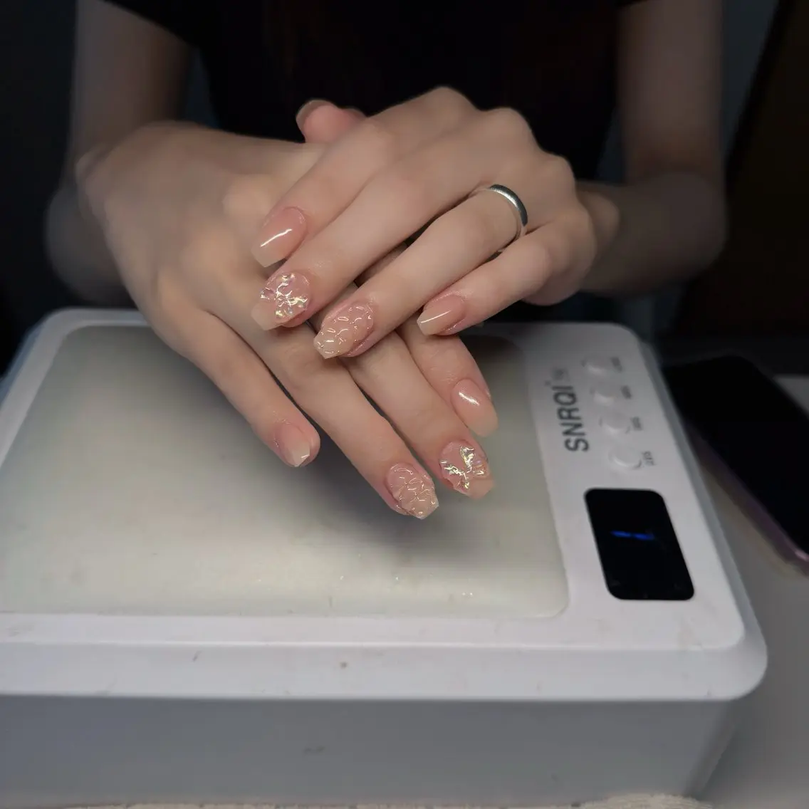 ネイル チークネイル フレンチネイル グラデーション 韓国ネイル マグネットネイル Hana Nailのネイルデザイン