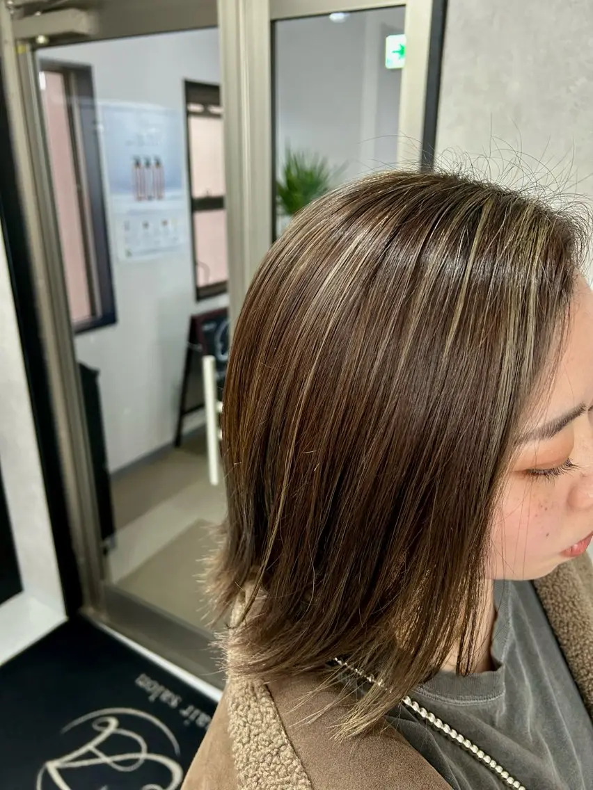 ミディアム カラー ハイライトカラー ハイライト カット ヘアカラー 🫧高鹿汰一髪質改善 /白髪ぼかし🫧のヘアスタイル