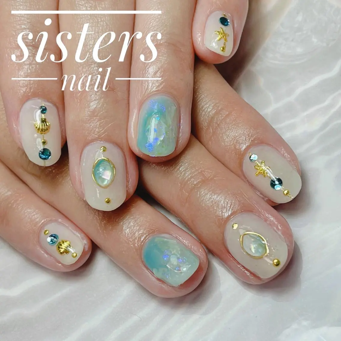ネイル アートネイル ブルー ニュアンスネイル 夏ネイル sisters nail.fのネイルデザイン