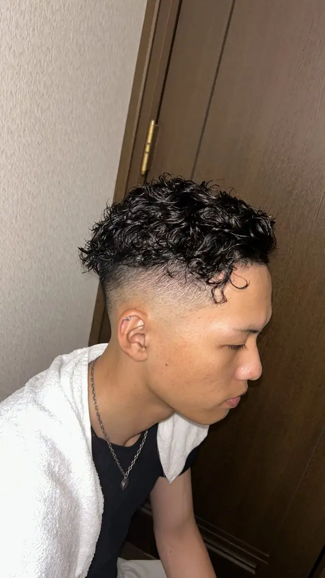 パーマ メンズ 古野 麟のヘアスタイル