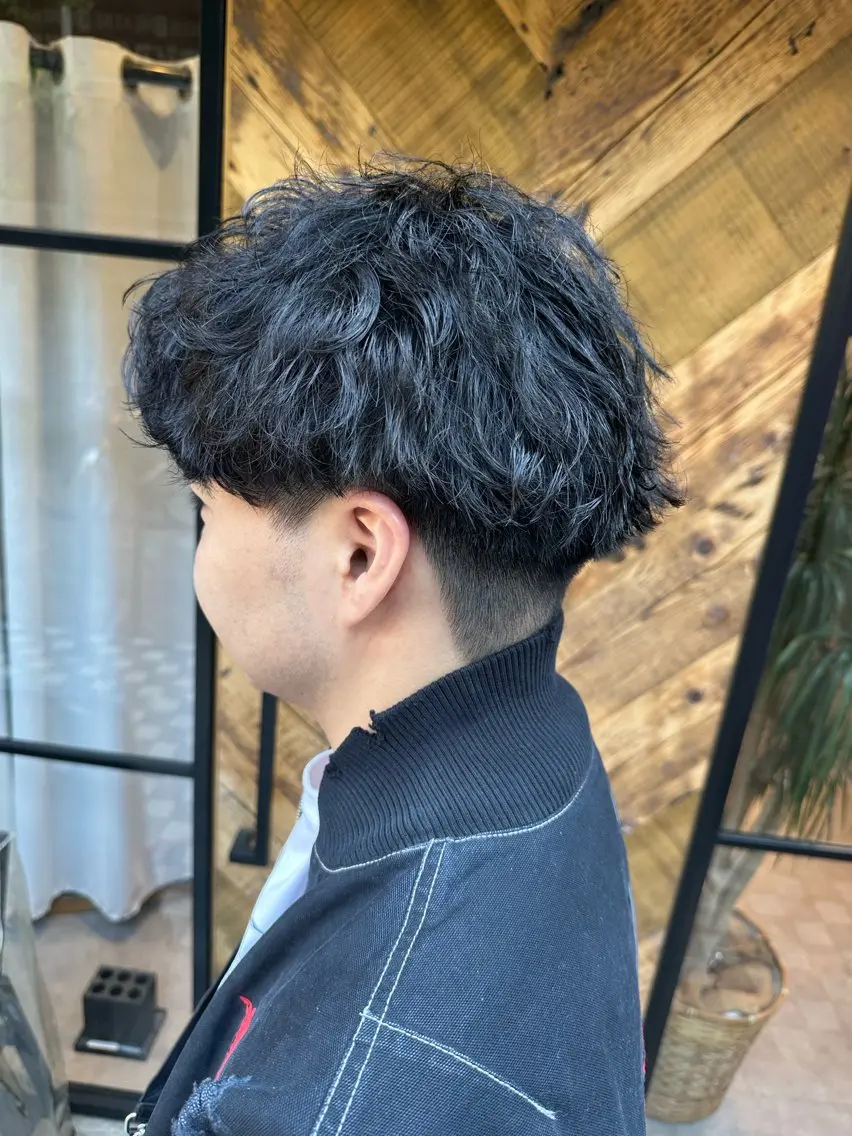 パーマ メンズ フェードカット メンズパーマ ニュアンスパーマ カット パーマ 【gemini店長】 メンズ特化中野稜平のヘアスタイル