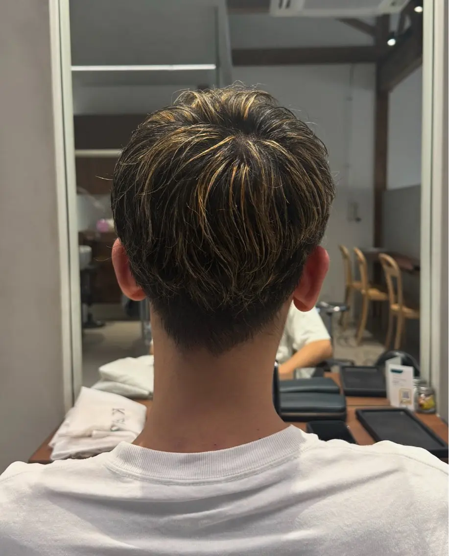 カラー メッシュ kage Nanamiのヘアスタイル