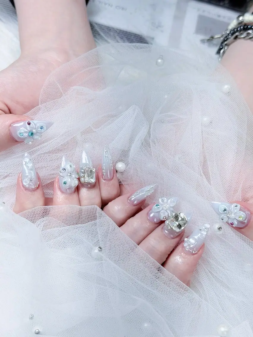 ネイル ハンドネイル IRO NAIL FUNABASHIのネイルデザイン