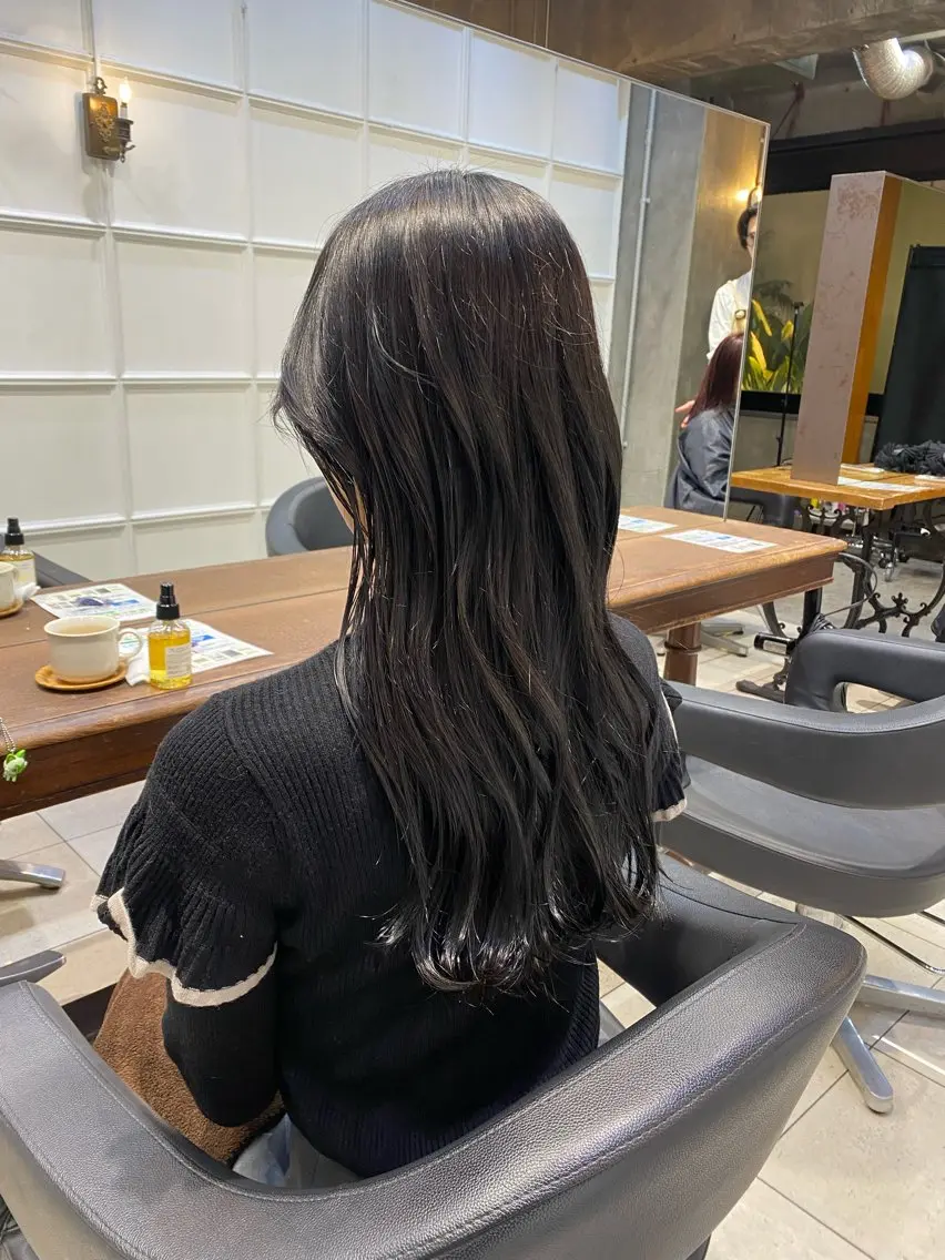 セミロング カラー グレージュ 透明感カラー🌿 グレージュ🐺陽介のヘアスタイル