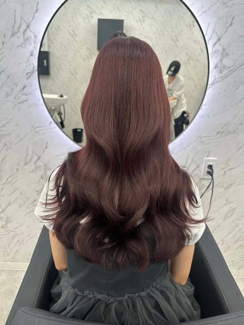 ロング カラー 遠藤沙也加 /レイヤーカットのヘアスタイル