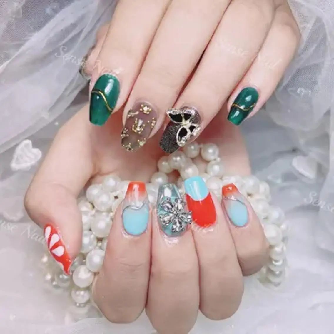 ネイル 💗Haru 💗のネイルデザイン
