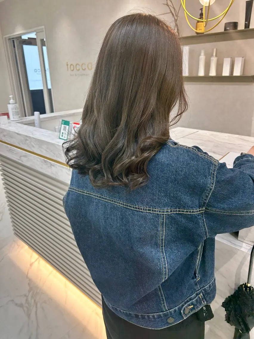 ロング カラー アッシュ ベージュカラー ショコラベージュ カット ヘアカラー トリートメント Saori / ボブ /顔周り/カラー🎀のヘアスタイル