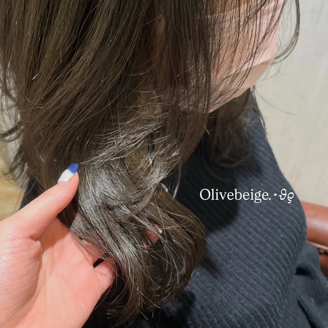 セミロング ちば さやのヘアスタイル