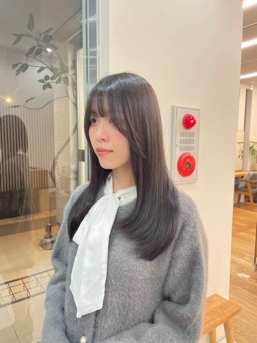 セミロング レイヤーカット 🌱 はるかのヘアスタイル