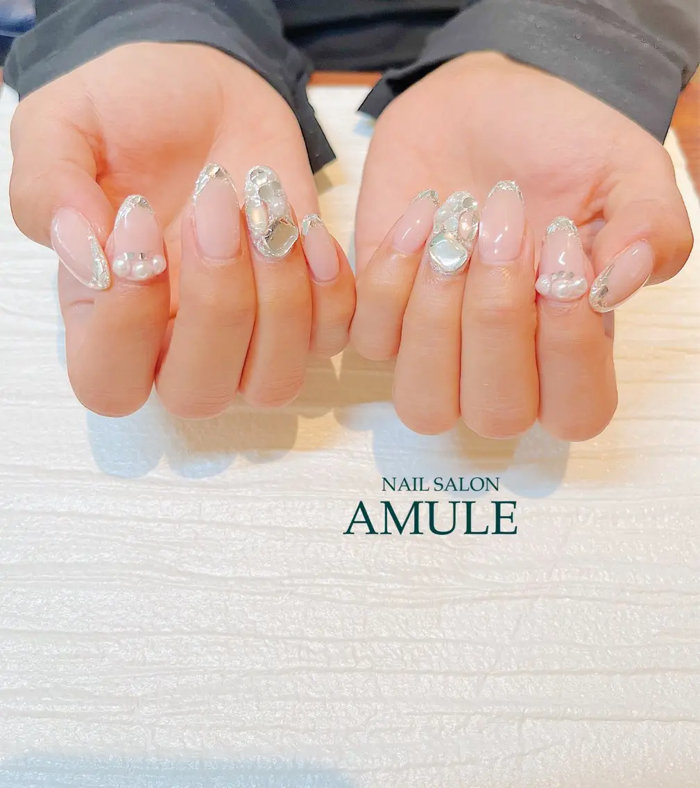 ネイル アートネイル フレンチネイル ガラスフレンチ ワンカラーネイル ストーンネイル ハンドネイル NAILSALON AMULEのネイルデザイン