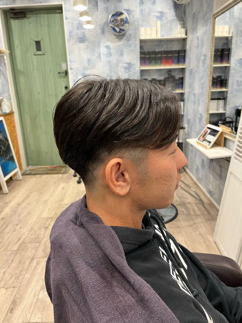 ショート 塩川 亮眞のヘアスタイル