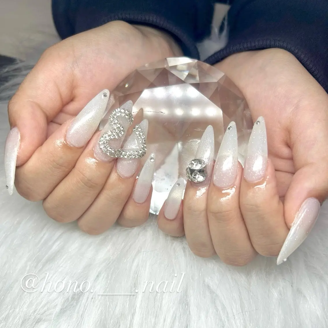 ネイル NailSalo AriuMのネイルデザイン