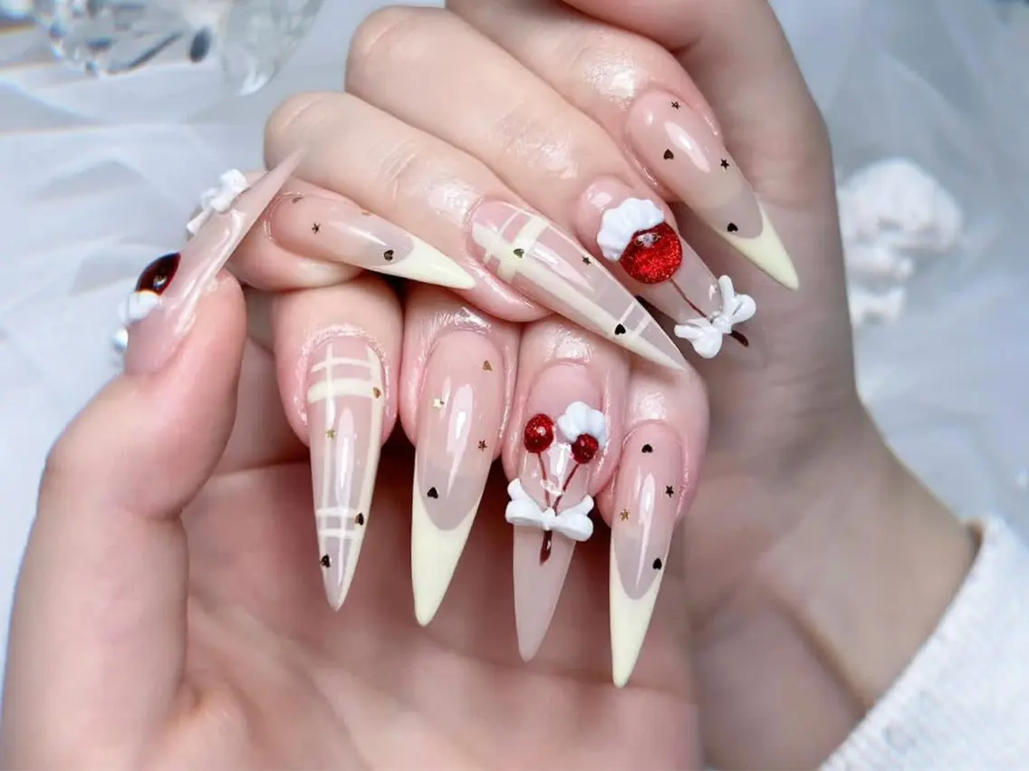 ネイル オーロラネイル ボルドー ブラウン 氷ネイル・うるうるネイル キラキラネイル ハンドネイル Sora  Nail 長さ出し専門店のネイルデザイン