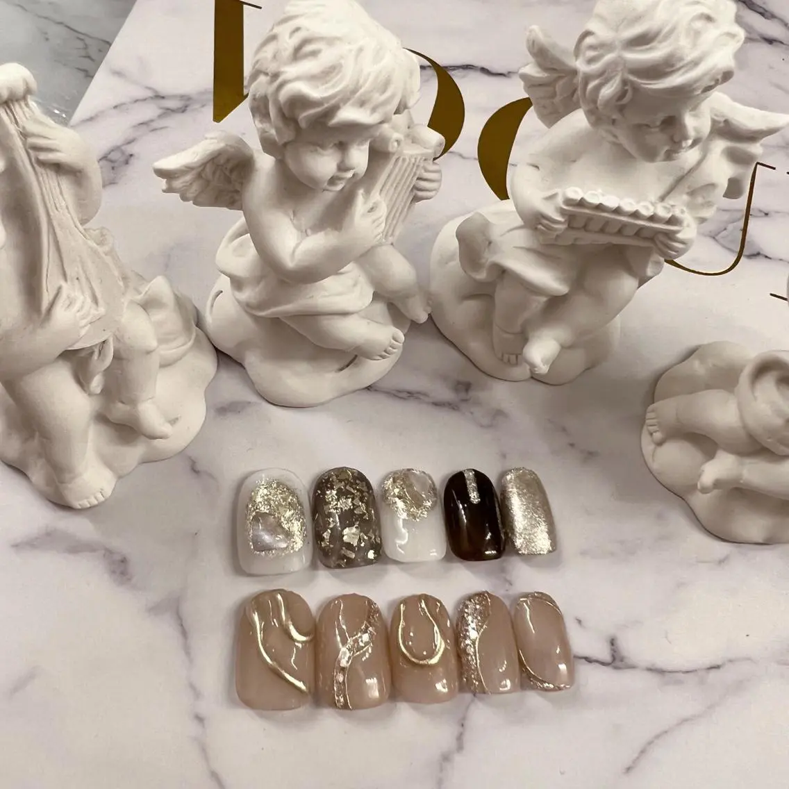 ネイル オーロラネイル フットネイル フレンチネイル ジェルネイル 韓国ネイル ハンドネイル ハンドケア 【ENサロン】 Rei💜Nailのネイルデザイン