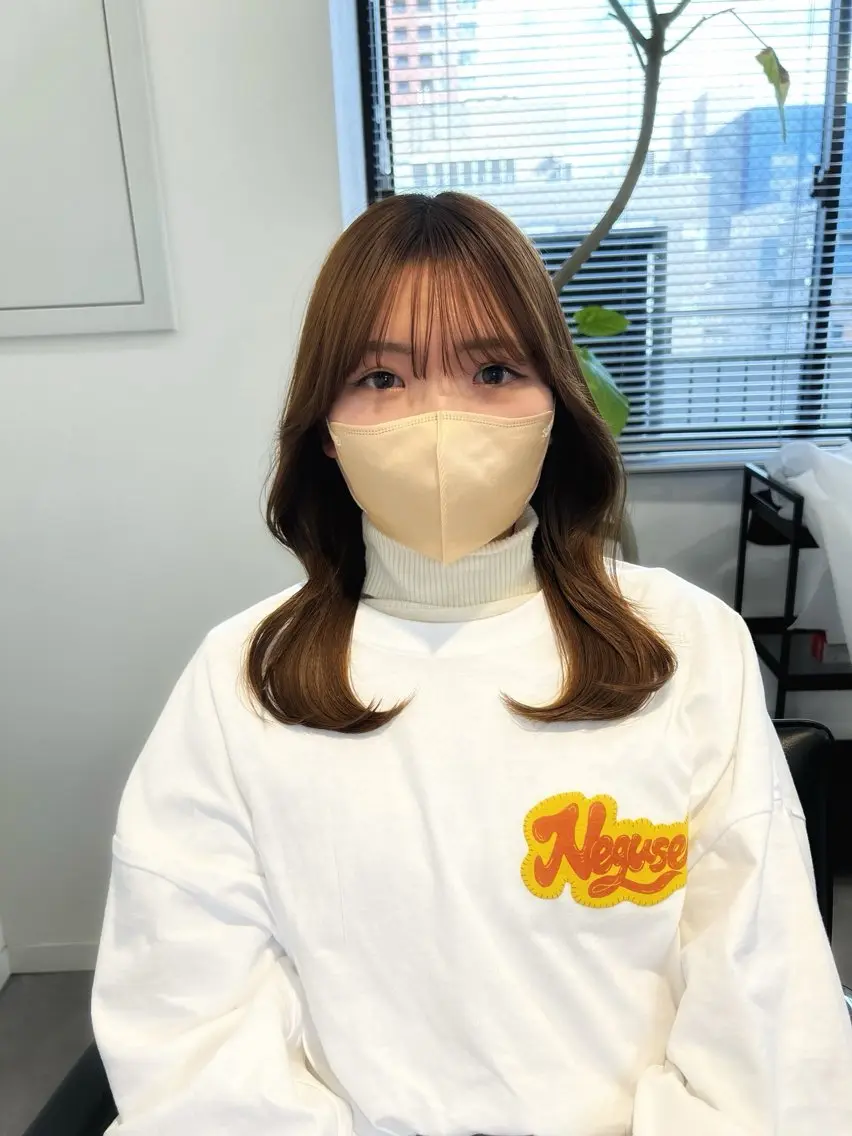 ミディアム カラー ベージュカラー くびれヘア レイヤーカット ❤️ショートカット ・顔周りカット❤️のヘアスタイル