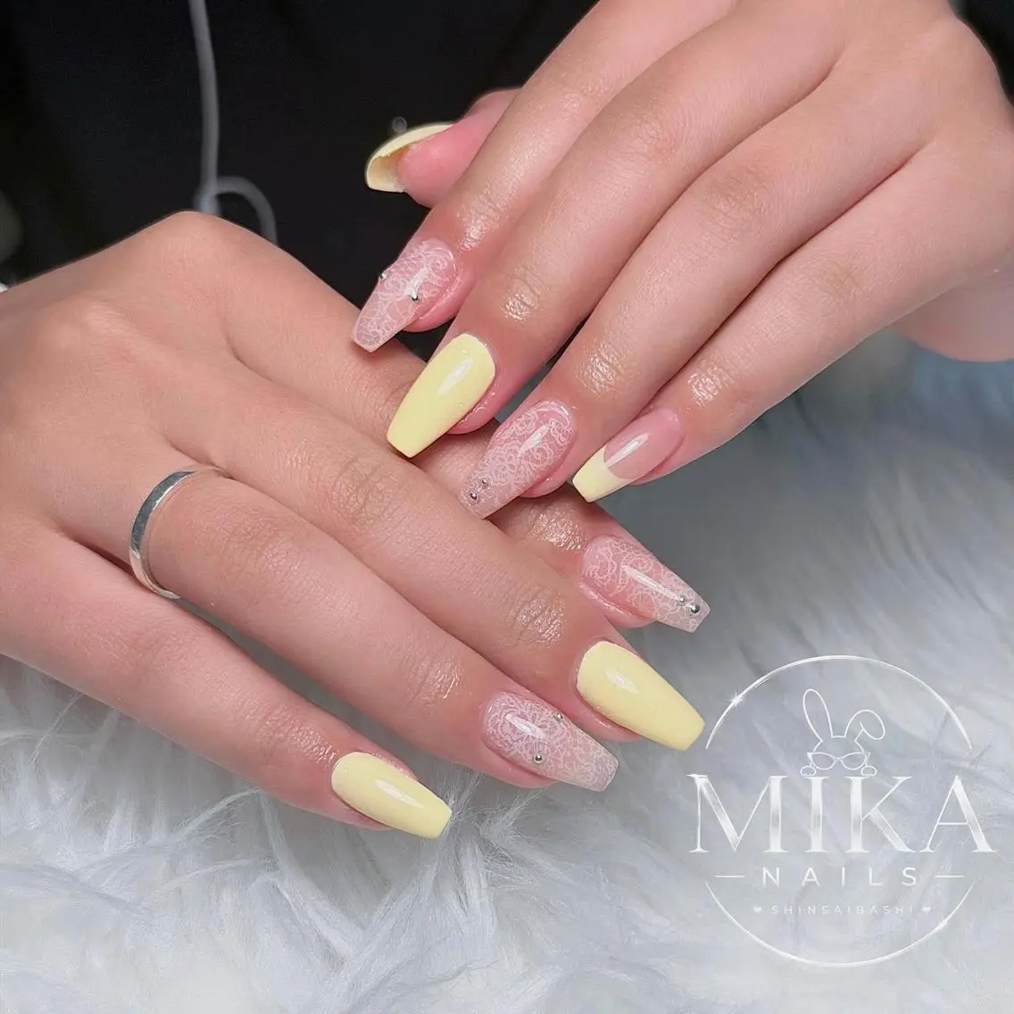 ネイル アートネイル チークネイル ドット フットネイル フレンチネイル ハンドネイル ハンドケア Mika Nails 心斎橋のネイルデザイン