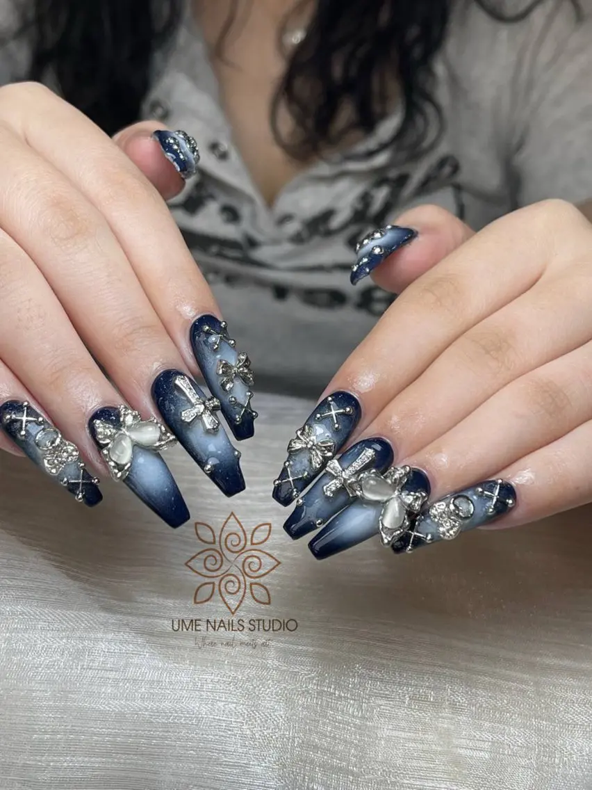 ネイル チークネイル クリアネイル ガーリー キラキラネイル 韓国ネイル Ume Nail Studioのネイルデザイン