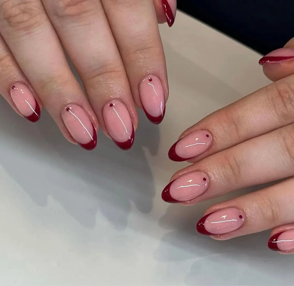 ネイル 長さ出し フレンチネイル ジェルネイル ガラスフレンチ 韓国ネイル ハンドネイル Minette nailHuongのネイルデザイン