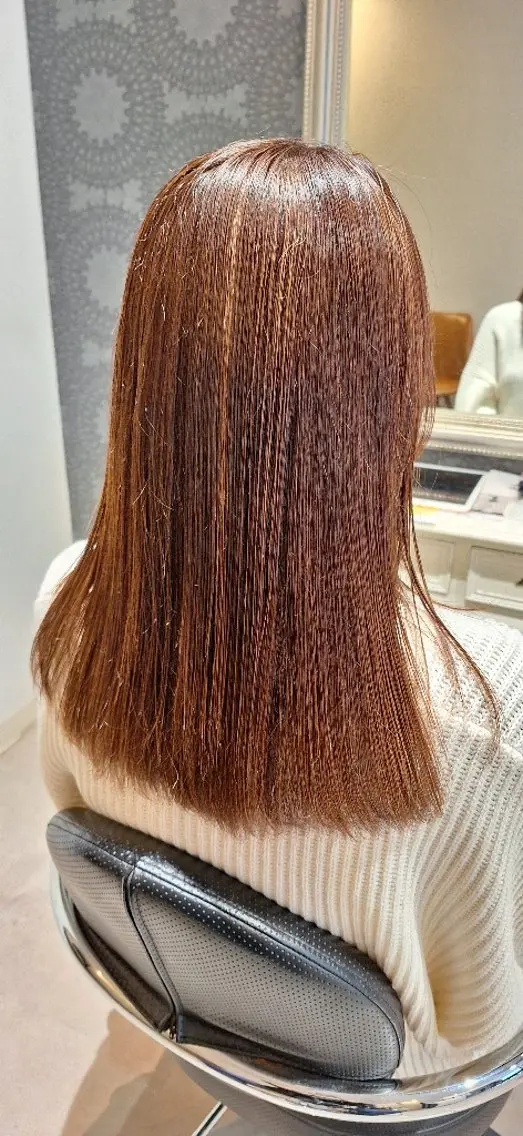 【✴5回目以上のお客様】カット+カラー ミディアム料金の写真