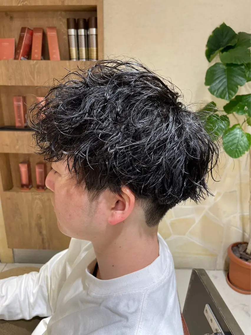 ショート パーマ メンズ カット パーマ メンズパーマ特化🏆 宮崎健人✨️のヘアスタイル