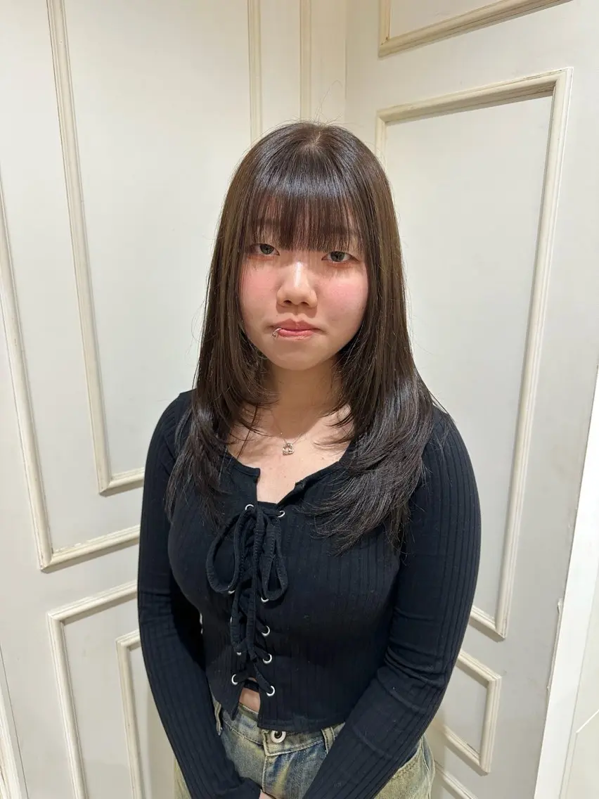 セミロング 似合わせレイヤー 海外風レイヤーmioのヘアスタイル