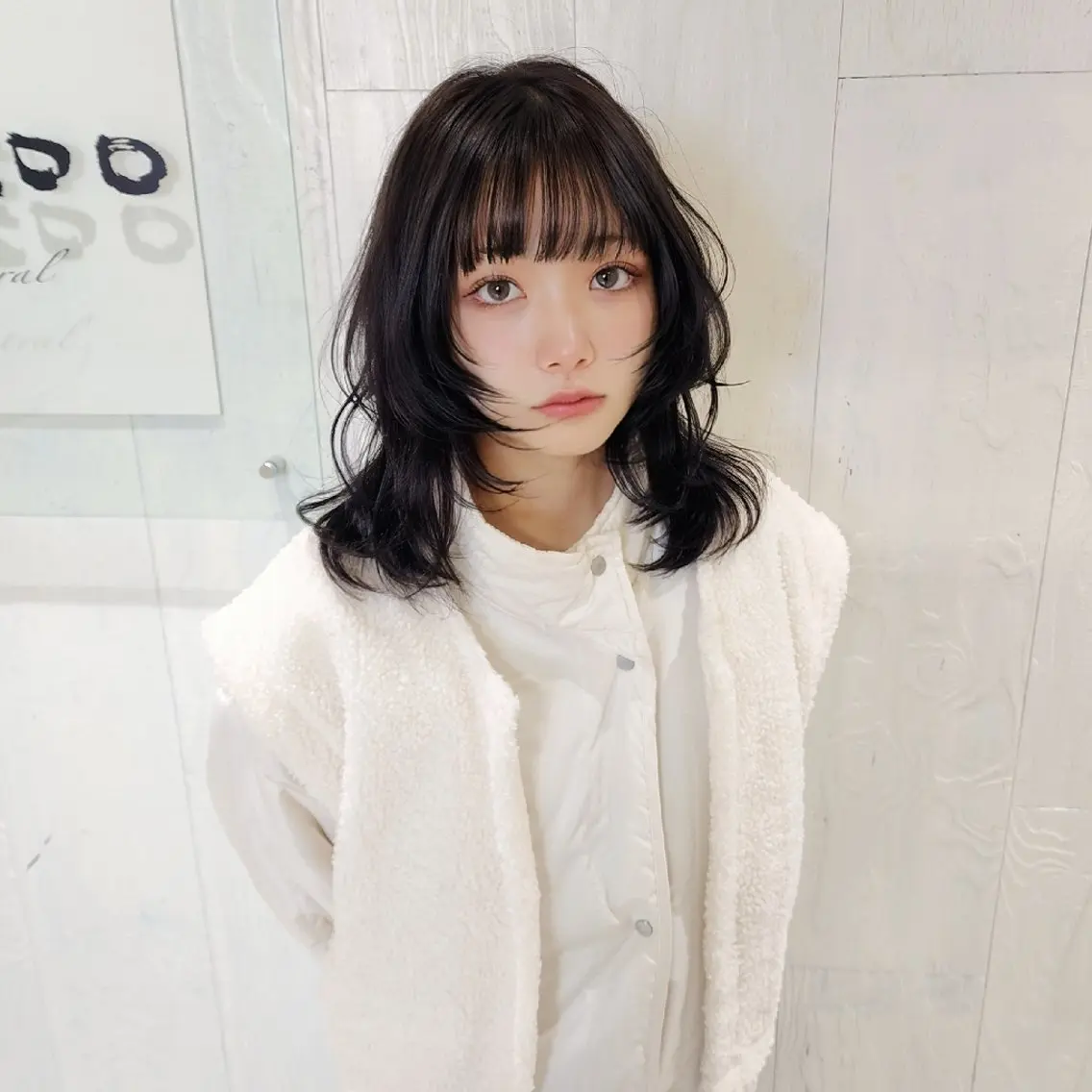 ミディアム 顔まわりレイヤー ハッシュカット レイヤーカット カット トリートメント レイヤーカット/ ウルフカット/大橋 のヘアスタイル