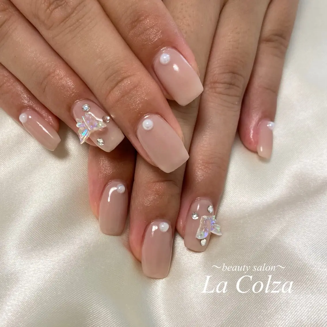 ネイル La Colzaのネイルデザイン
