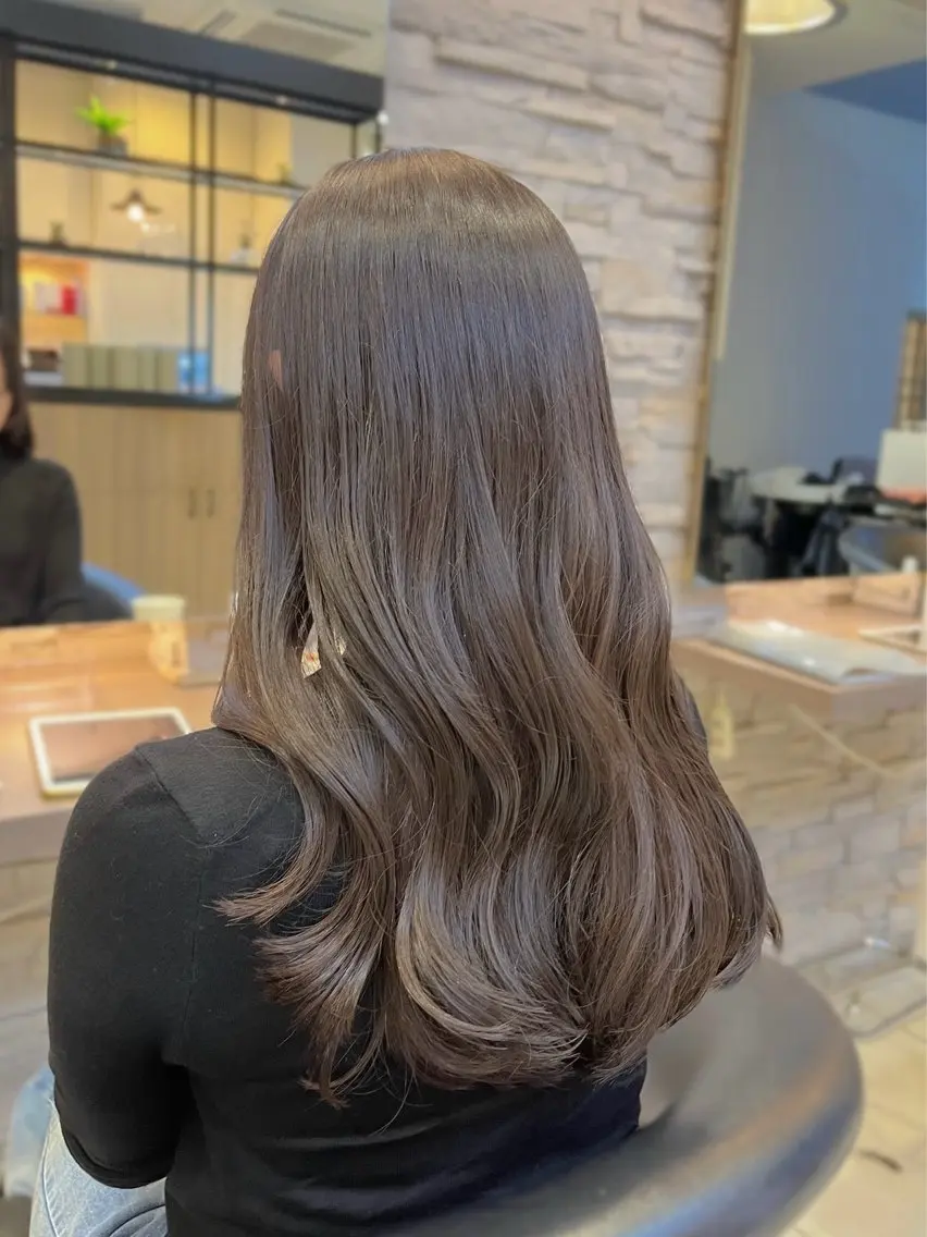 セミロング カラー カット ヘアカラー トリートメント 透明感カラー/ くびれヘア/館岡俊平のヘアスタイル