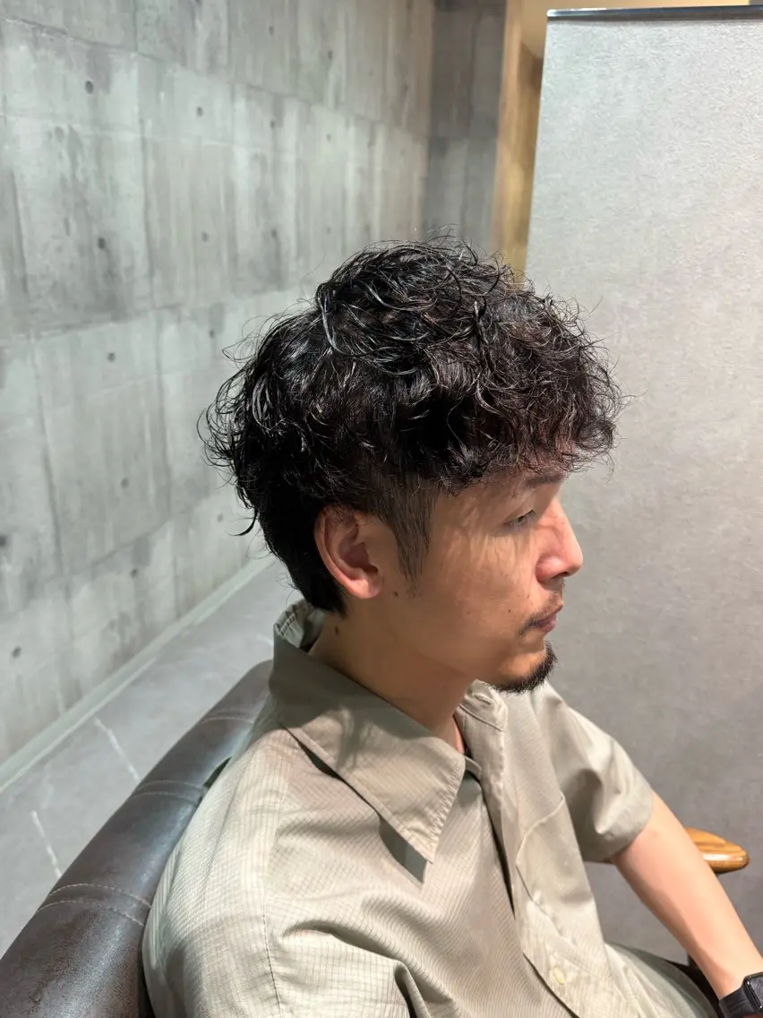 ショート パーマ メンズ 佐藤 大和のヘアスタイル