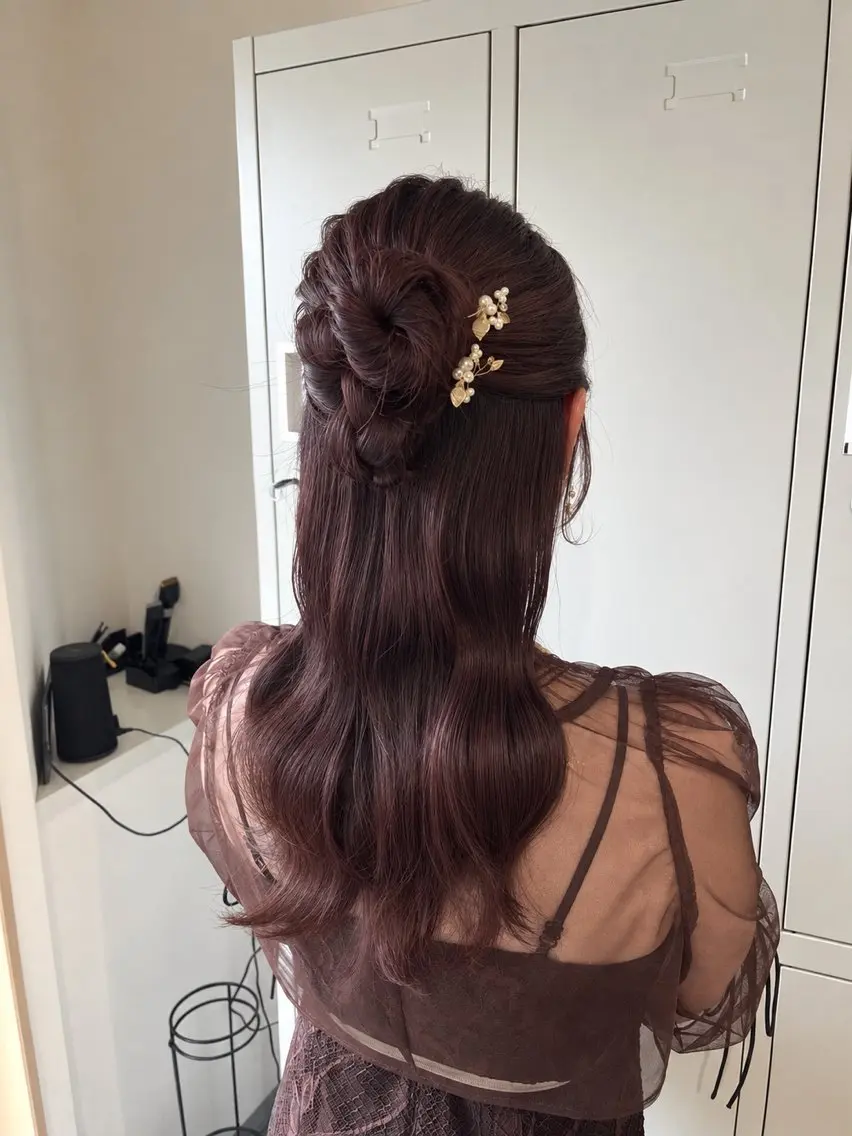 ヘアアレンジ 🎀韓国レイヤー/ 🫧透明感カラーのヘアスタイル