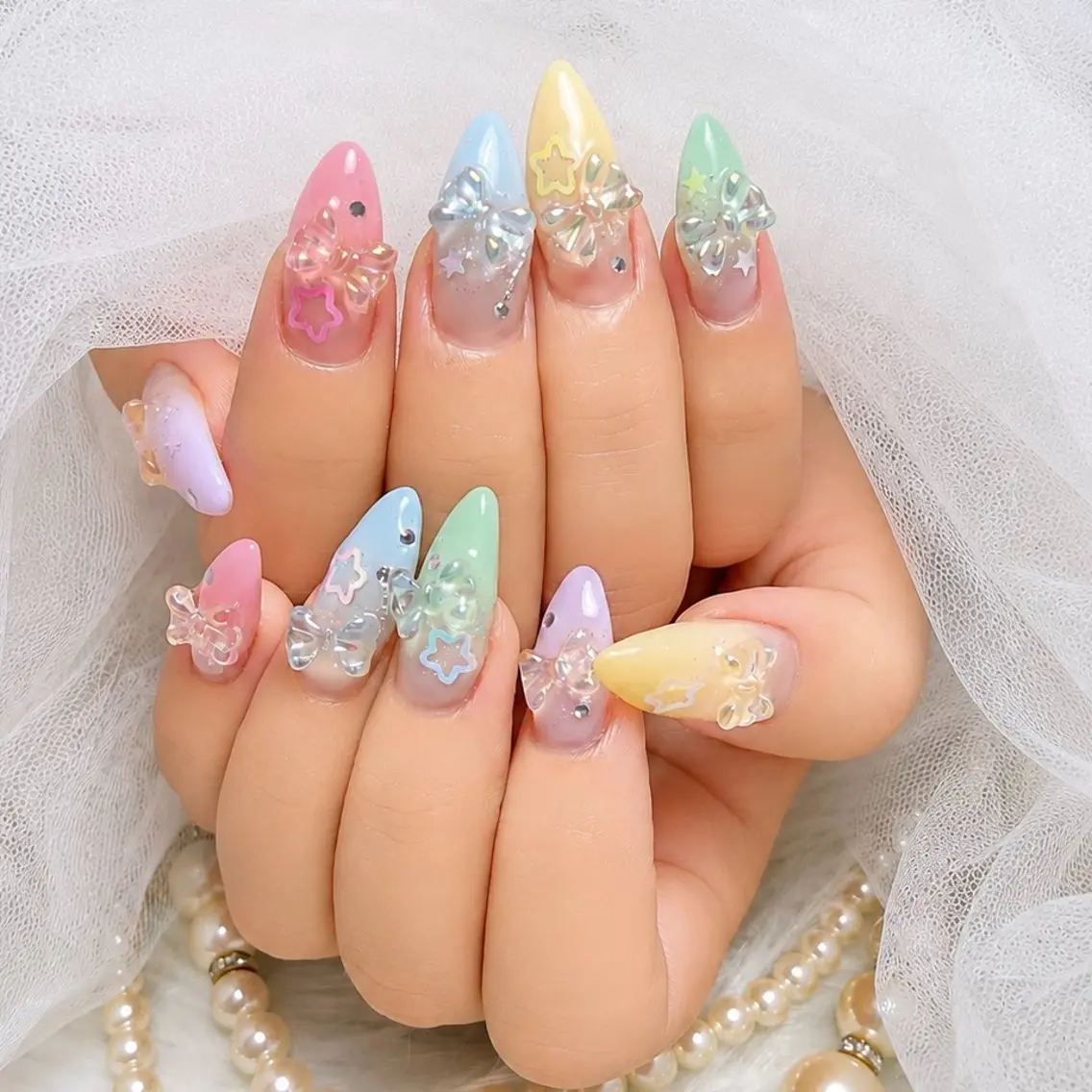 セミロング ハンドネイル Conjunim MAMI🎀✨のネイルデザイン