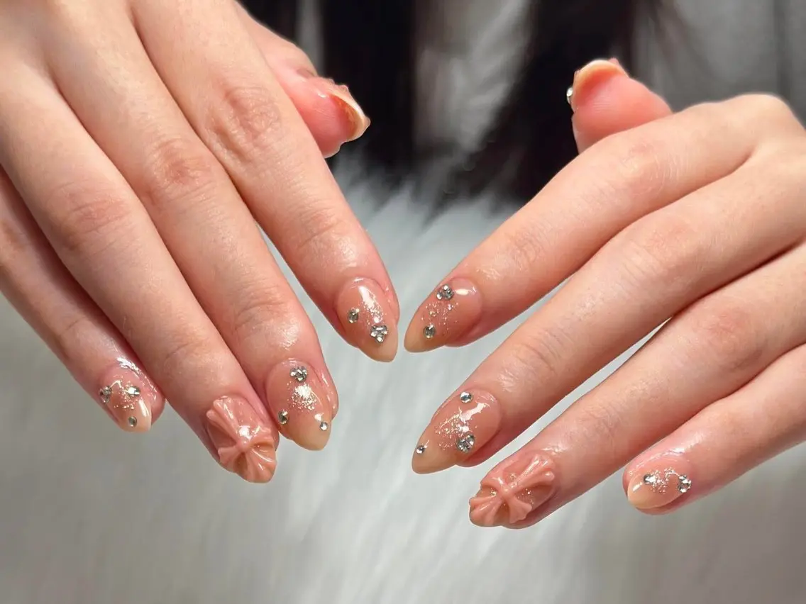 ネイル AURA NAIL🎀💅のネイルデザイン