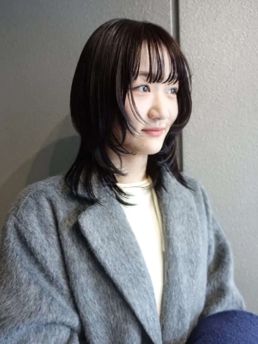 ミディアム カラー カット ヘアカラー トリートメント 💓パーマ，💗 レイヤーカットのヘアスタイル