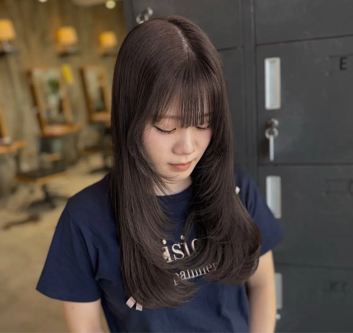 ロング レイヤーカット カット ヘアカラー トリートメント 🎀Lolonois 池田店🎀佐藤百奈美のヘアスタイル