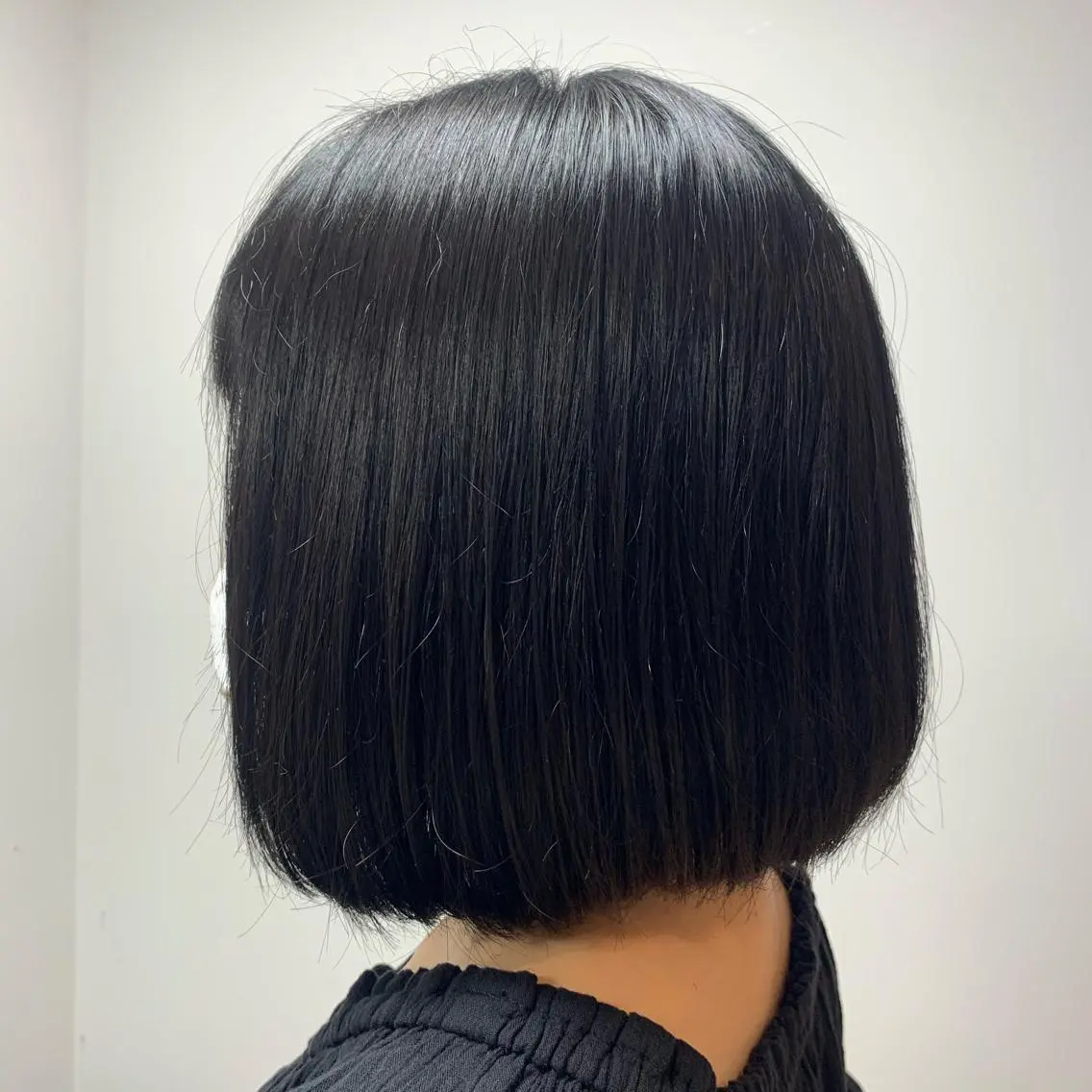 ショート ワンレンボブ ボブ 蓼沼 由莉のヘアスタイル