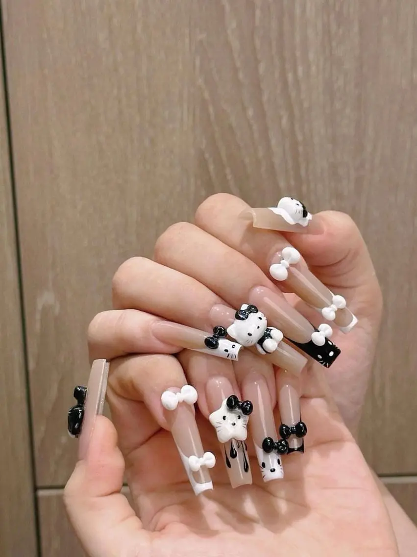 ネイル フレンチネイル ジェルネイル 韓国ネイル マグネットネイル マグネットフレンチ akina nailsのネイルデザイン