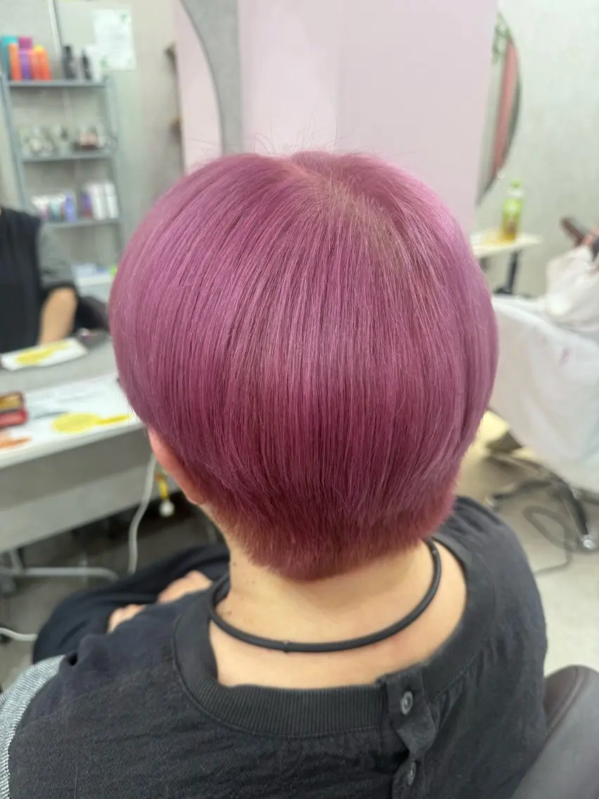 カラー ヘアカラー 💙関 愛菜💙のヘアスタイル