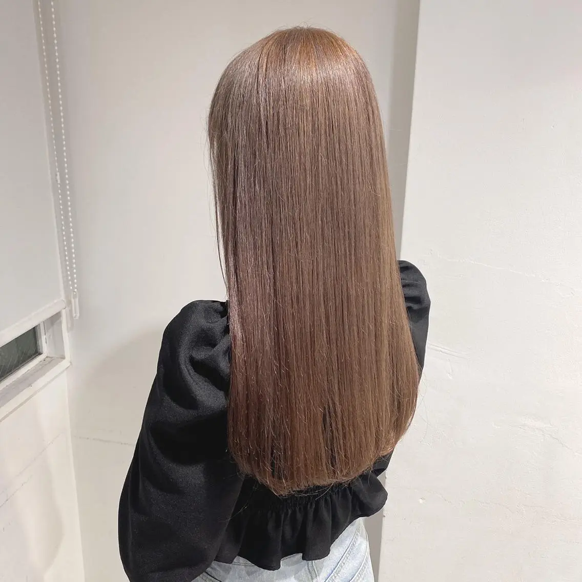 ロング カラー センターパート特化 井上健太のヘアスタイル