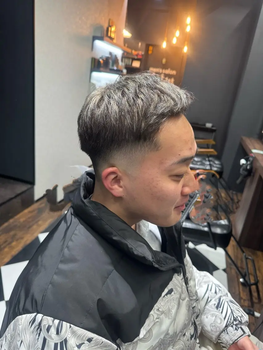 ショート カラー メンズ カット ヘアカラー トリートメント ヘアセット メンズ専門美容師店長 💈高橋和真💈のヘアスタイル
