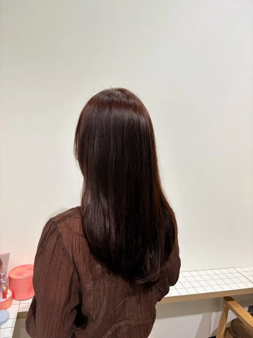 ロング チョコレートブラウン ASU .keshikiのヘアスタイル