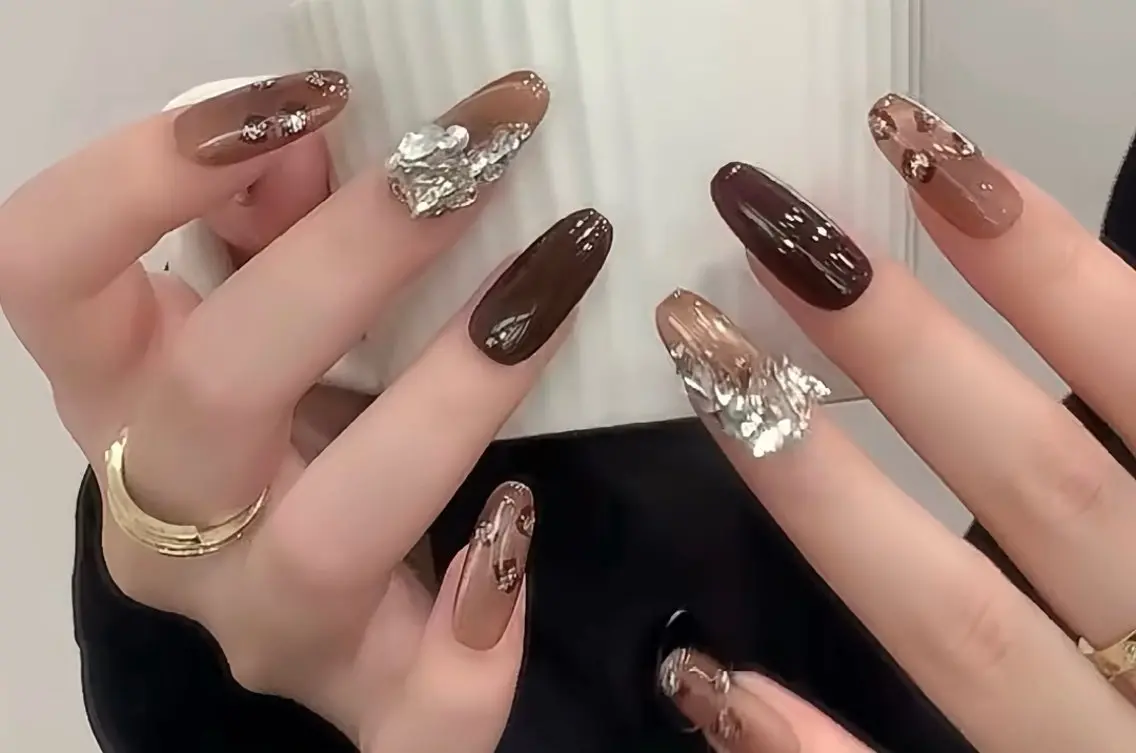 ネイル チークネイル 長さ出し フレンチネイル ガーリー 韓国ネイル sun nail池袋 モデル募集のネイルデザイン
