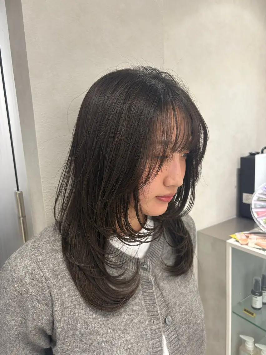 セミロング ハッシュカット ハイレイヤー 韓国風ヘア レイヤーカット カット Yuta✂︎ 韓国レイヤー🪽のヘアスタイル