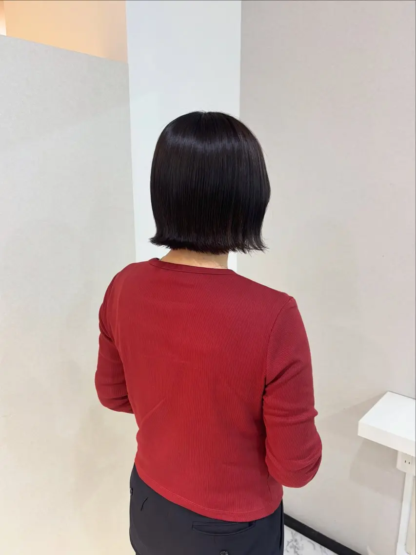 ショート ボブ 伸ばしかけ ショートヘア 外ハネヘア バッサリカット募集中 星川まお𝜗𝜚のヘアスタイル