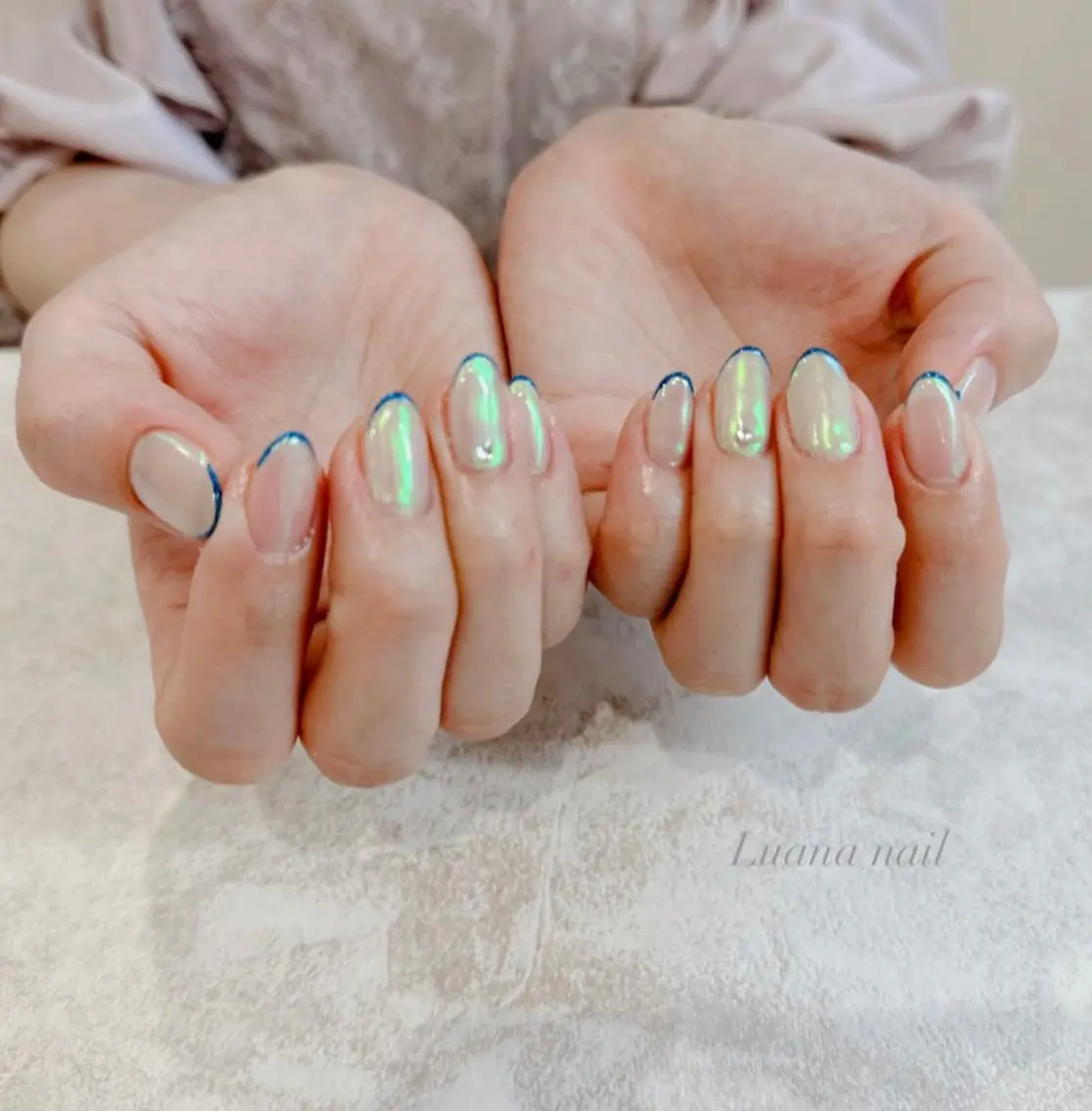 ミディアム ネイル オーロラネイル フレンチネイル ミラーネイル ブライダルネイル Luana nail (ルアナネイル)のネイルデザイン