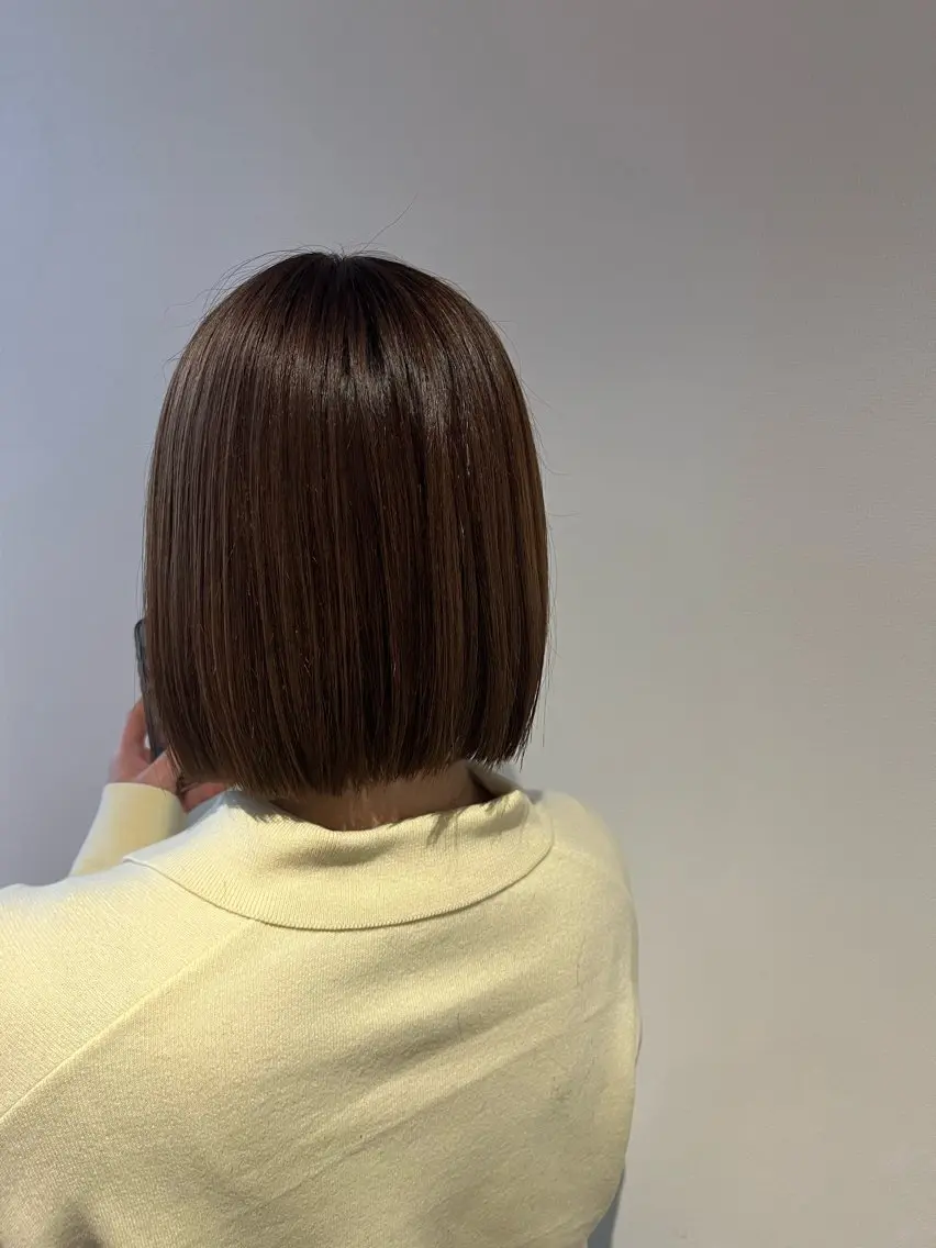 ショート カラー ボブ 小顔カット 柴崎 美優のヘアスタイル