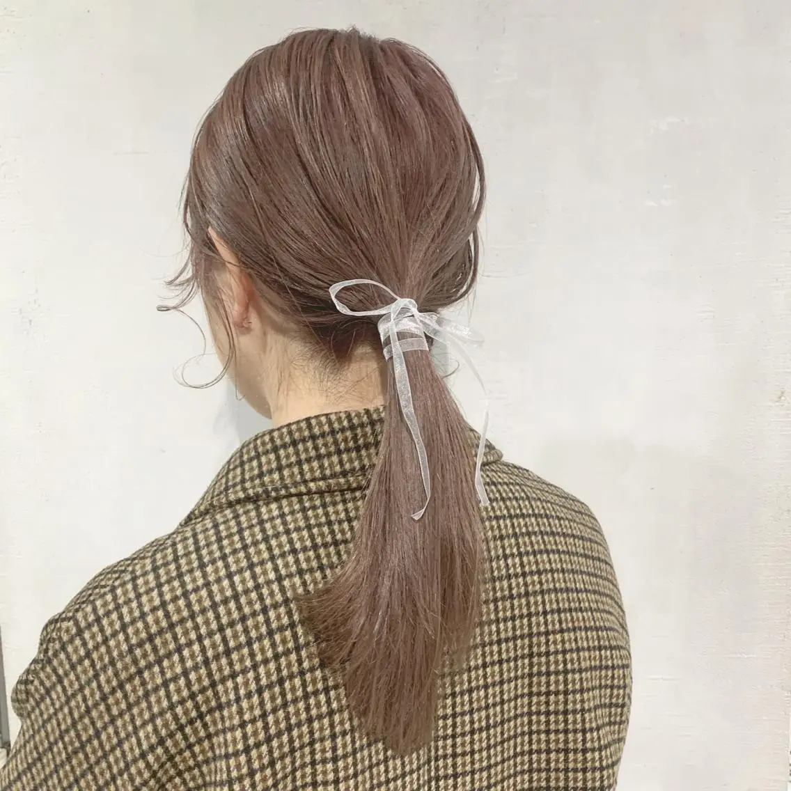 ミディアム カラー ハイトーンカラー 佐原 里奈のヘアスタイル