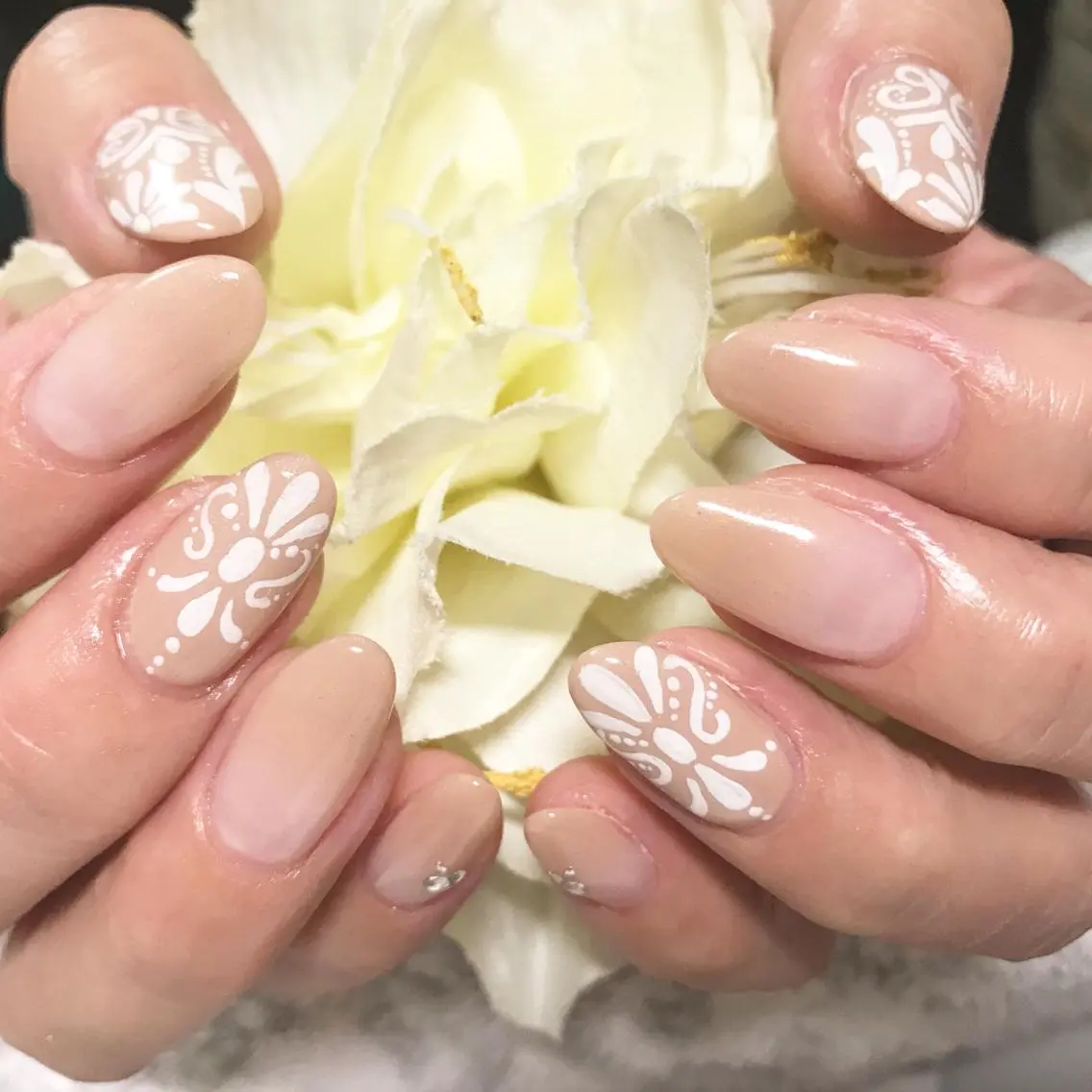 ネイル アートネイル フットネイル 卒業式 シンプルネイル 春ネイル ハンドネイル nail fufla ♡yamane♡のネイルデザイン