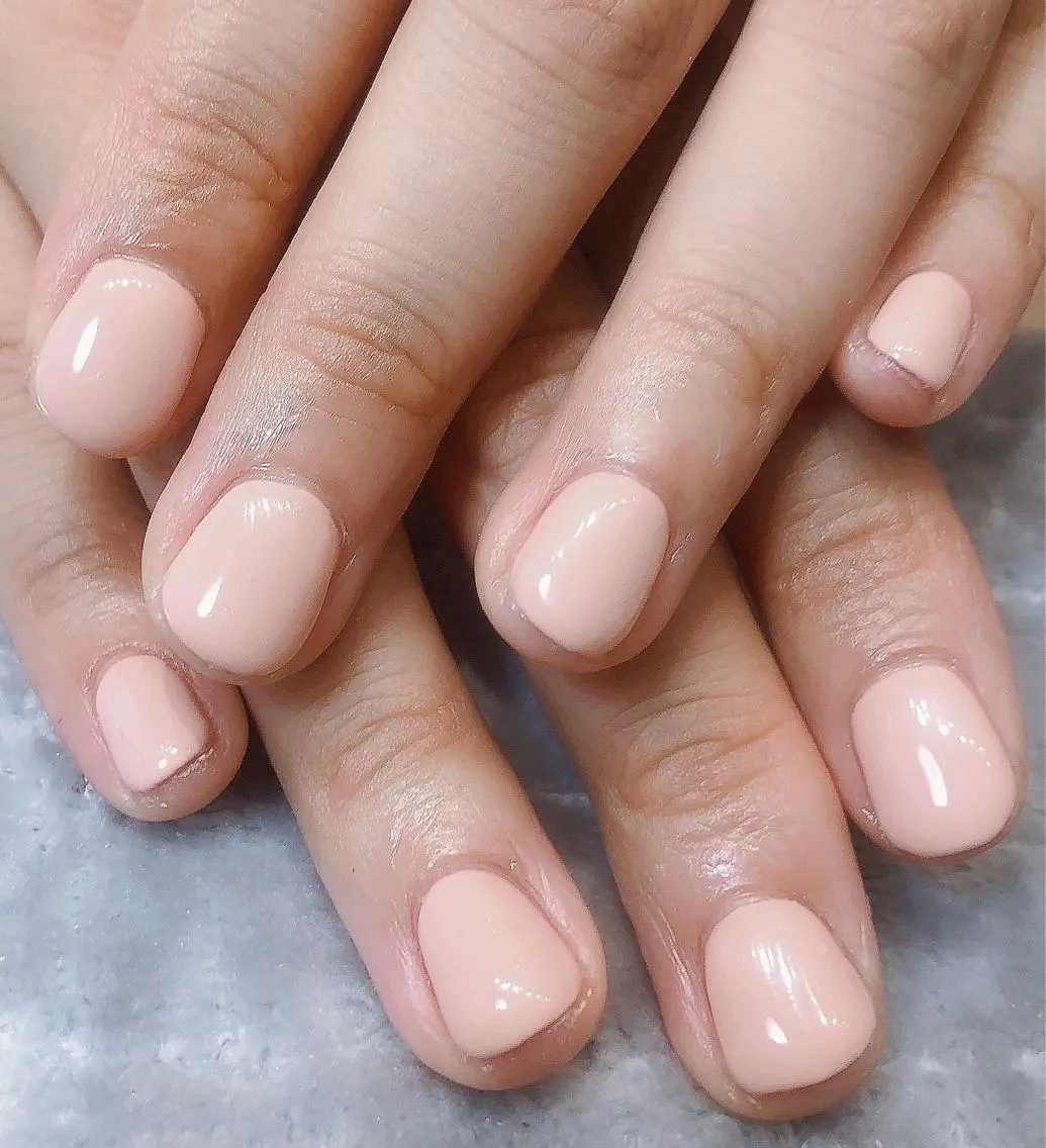 ネイル オフィスネイル ワンカラーネイル ピンク ピンクベージュ bijou nails 蓮のネイルデザイン