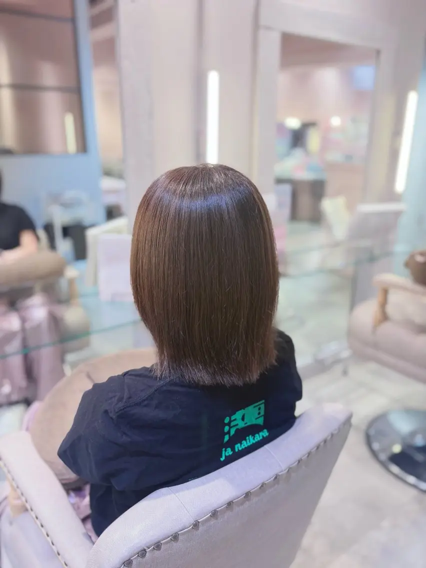 ショート カラー アッシュ アッシュグレー 透明感カラー トリートメント ヘアカラー 🩰甘め透明感 カラー｜横浜♡ARIのヘアスタイル