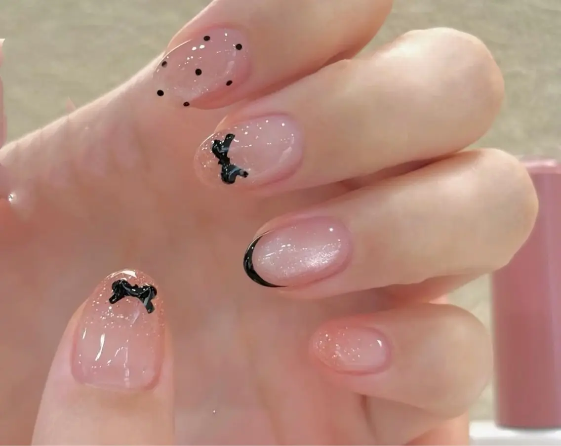 ネイル ハンドネイル H3 Nail Tsuki🦋💙のネイルデザイン